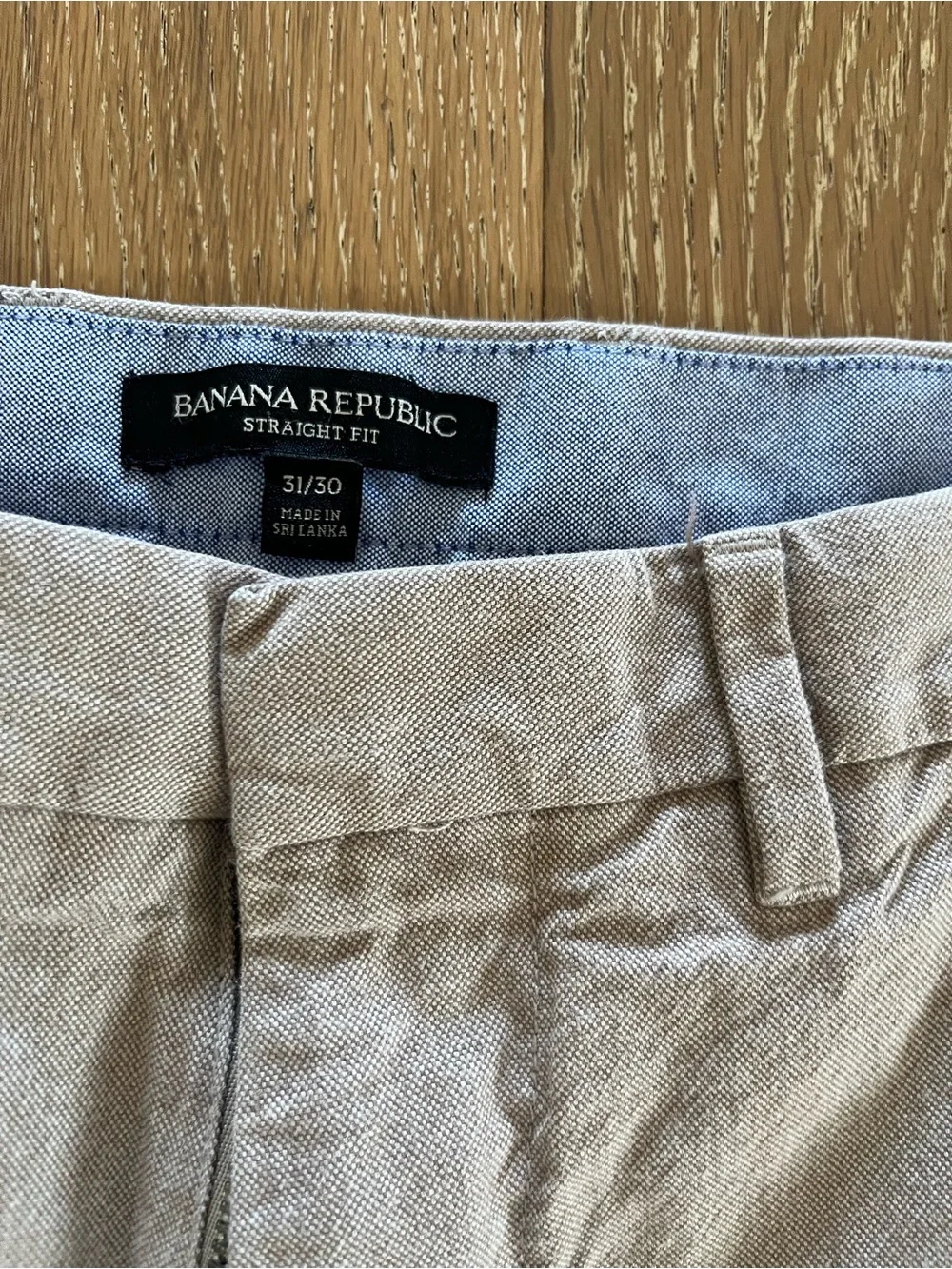 Banana Republic Men's Chinos in Light Beige